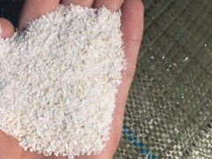 大连钙粉厂家_好用的钙粉岫岩贺泽石粉专业供应