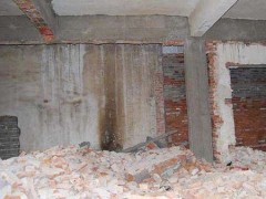 河南墙体改梁中，如何解决天花板和地面的改造问题